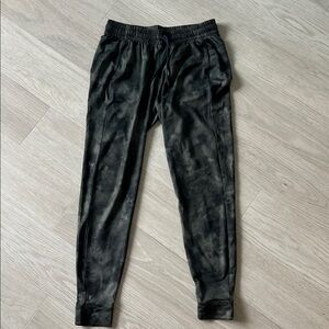 NOBULL Black and Olive Green Joggers for Women